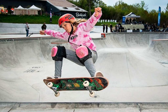 Mit Schutz und Schwung: Skaten kann ma...eispiel im Dietenbachpark (Symbolbild)  | Foto: BERTRAND GUAY (AFP)