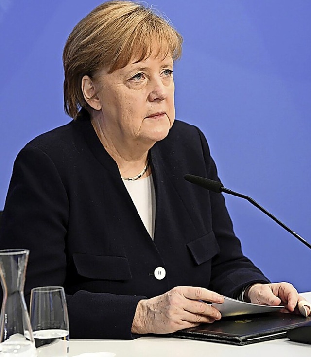 Rede vor virtuellem  Publikum: Kanzlerin Merkel in Den Haag  | Foto: Annegret Hilse (dpa)