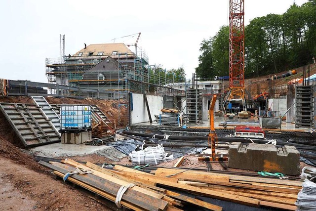 Die Baustelle am Altenberg ist &#8222;...rt&#8220;, wie Investor Uwe Birk sagt.  | Foto: Christoph Breithaupt