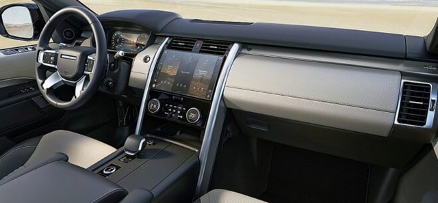 Nobel, reduziert, funktionell &#8211; das  modernisierte Interieur  | Foto: Land Rover