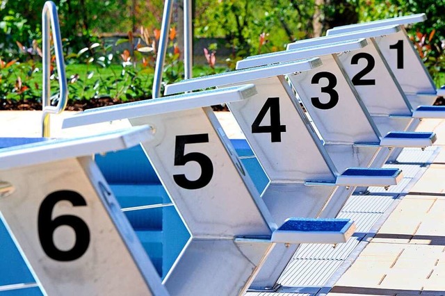 Das Herbolzheimer Schwimmbad ist defiz...eue Preise sollen das etwas auffangen.  | Foto: Siegfried Gollrad