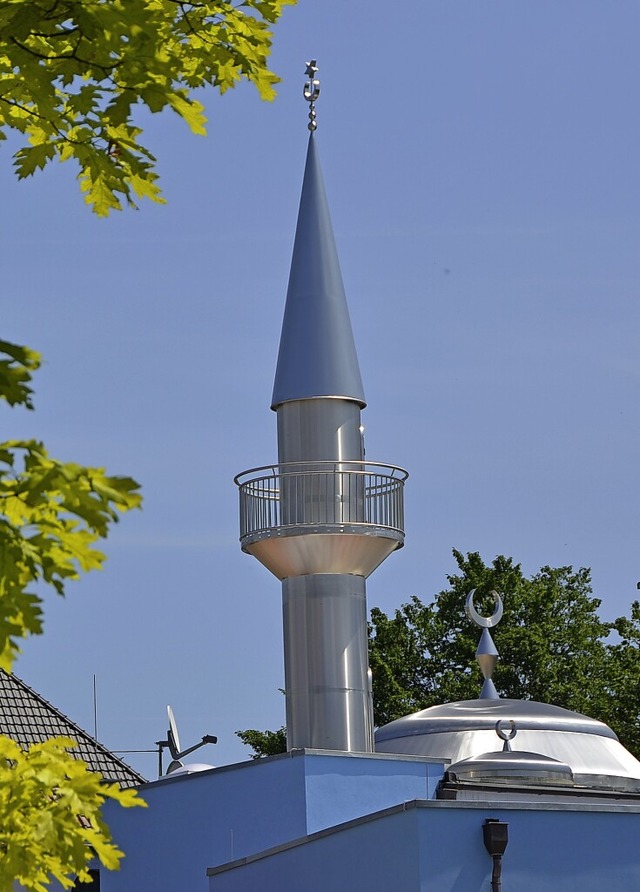 Corona sind derzeit weniger Glubige in der Offenburger Moschee.  | Foto: Helmut Seller