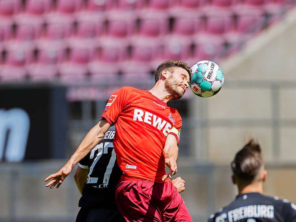 Gegen Kln setzt sich der SC Freiburg mit 4:1 durch.