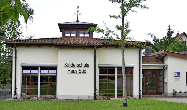 Der Waschraum im Kinderhaus Sd wird s...tern und Dach wird aber noch gewartet.  | Foto: Moritz Lehmann