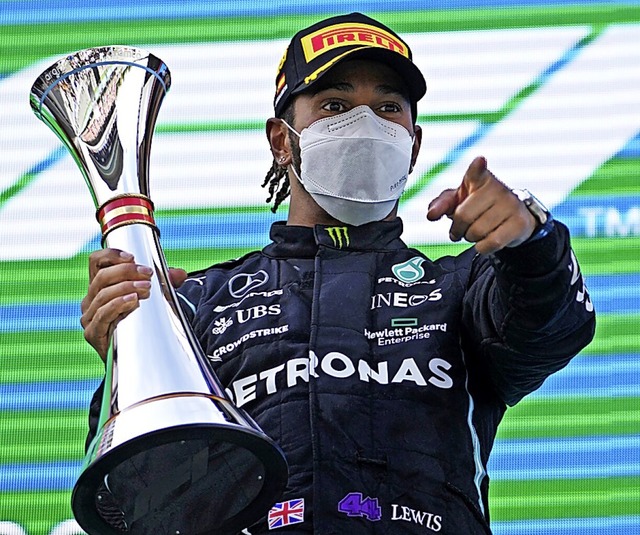 Schon wieder er: Lewis Hamilton  | Foto: Emilio Morenatti (dpa)