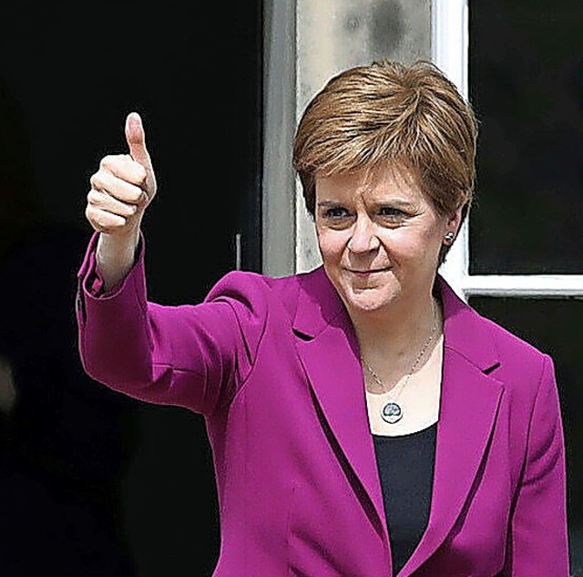 Schottlands Regierungschefin Nicola Sturgeon  | Foto: Scott Heppell (dpa)