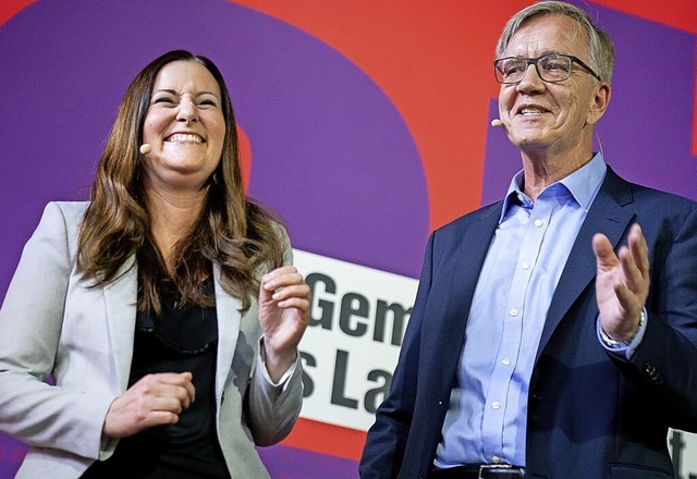 Janine Wissler und Dietmar Bartsch sind die Spitzenkandidaten der Linken.  | Foto: Kay Nietfeld (dpa)