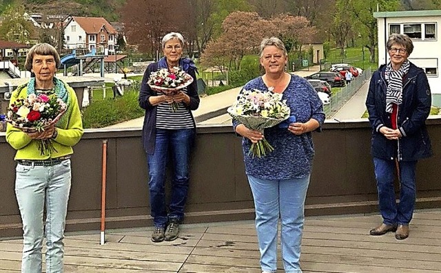 Gabi Vollmar (v.l.), Heide Sthr-Ruh, ...vertretende Vorsitzende Hilda Schromm.  | Foto: Sozialstation Oberes Elztal