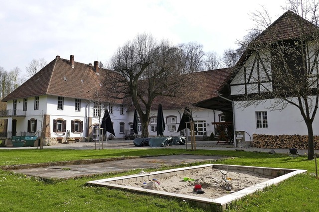 Der  Garten und die  Rume des Hofguts...Ausbruch der Corona-Pandemie verwaist.  | Foto: Gerold Zink