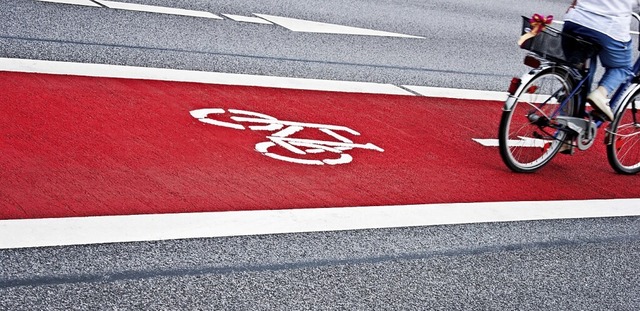 Sicher soll es werden, mit dem Rad durch das Hexental zu fahren.  | Foto: Pixelot  (stock.adobe.com)