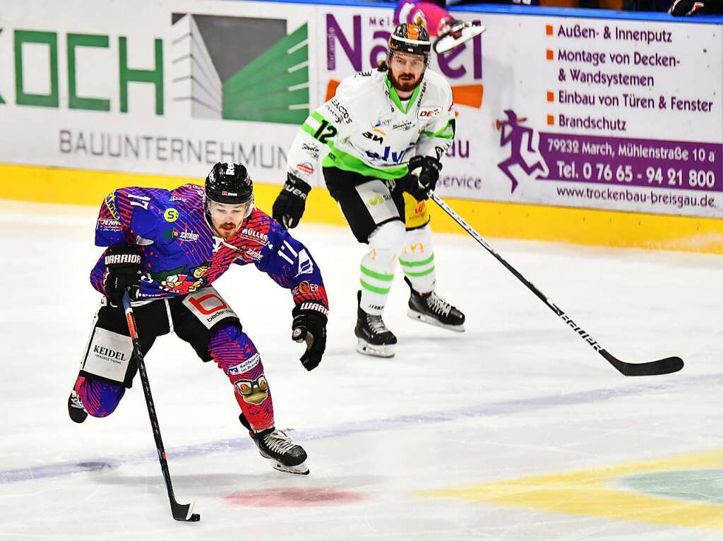 Der EHC Freiburg hat das entscheidende fnfte Duell der Halbfinalserie gegen die Bietigheim Steelers mit 2:4 verloren.