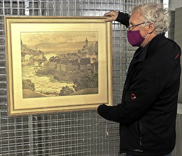 Der Prsident des Museumsvereins Laufe... Archiv in der Zivilschutzanlage  auf.  | Foto: Thomas Wehrli