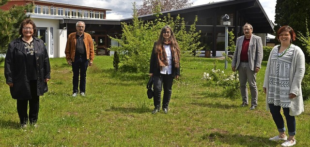 Anneli Ahnert, Siegfried Kiefer, Petra...oren digitale Angebote nherzubringen.  | Foto: Christiane Sahli