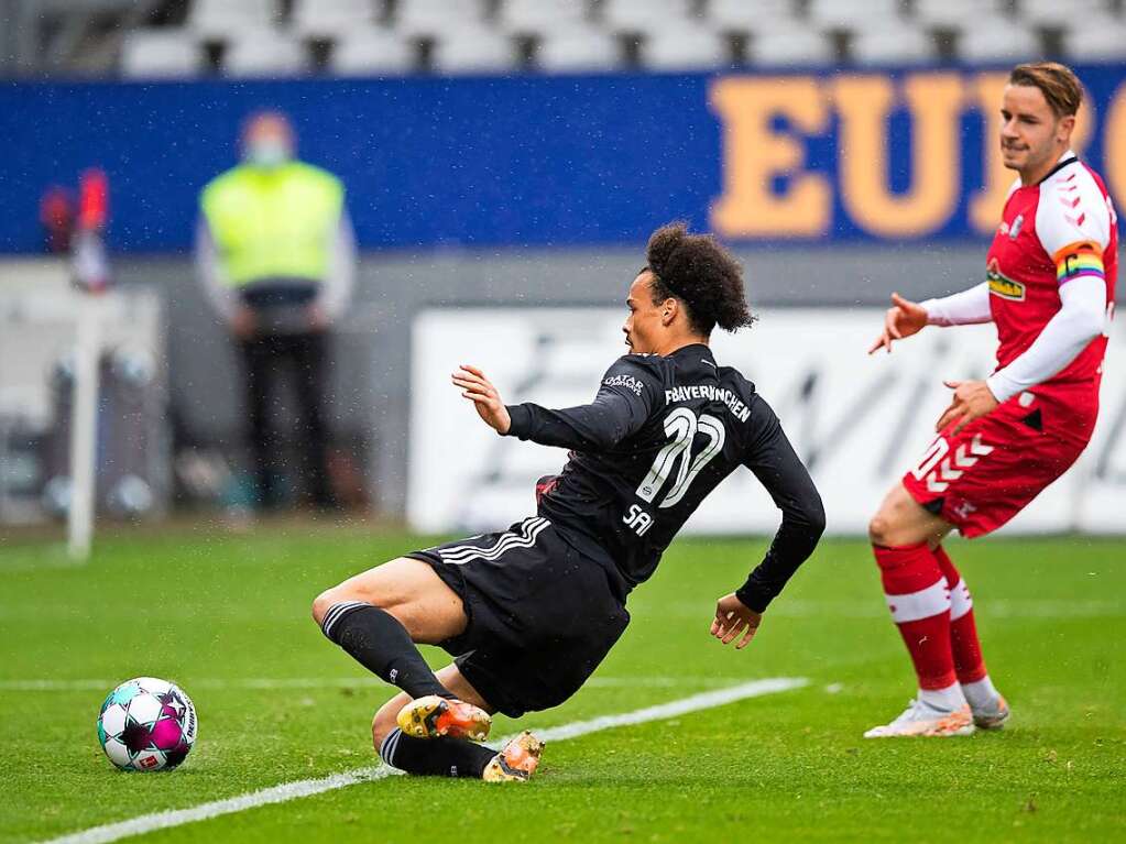 San rutscht rein: Mit Wiederanpfiff erhhten die Bayern auf 2:1.