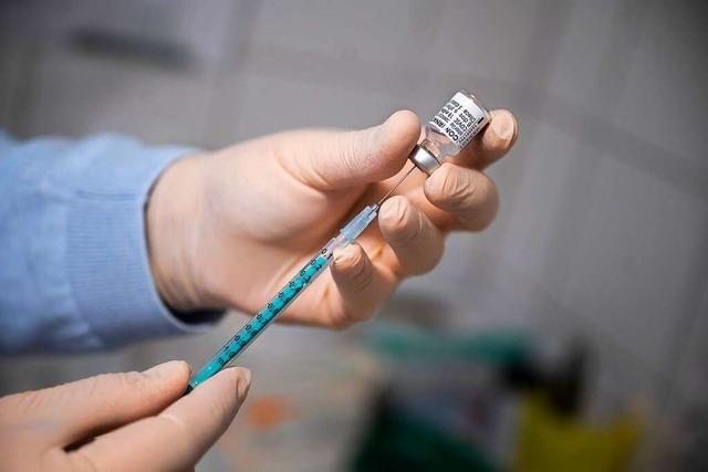 Hausärzte im Kreis Lörrach kritisieren die Aufhebung der Impfpriorisierung