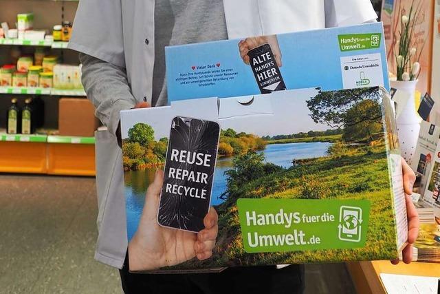 Weiler Drogerie will dabei helfen, alte Handys zu recyceln