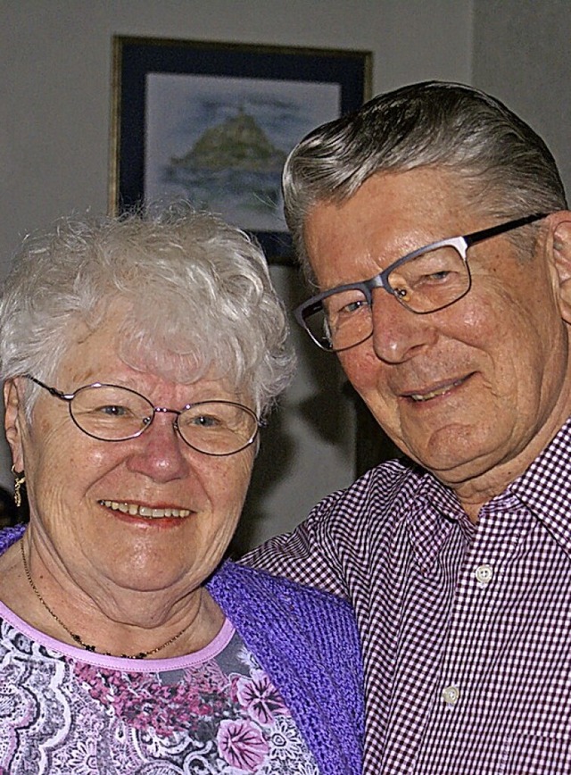 Seit 60 Jahren sind  Christa und Ewald  Loewe aus Herrischried verheiratet.  | Foto: Werner Probst