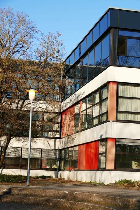 Schulzentrum mit dem Lise-Meitner-Gymnasium  | Foto: Verena Pichler
