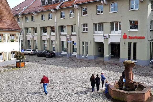 Der kleine Marktplatz (Foto), die Klos...rae sollen zur Fugngerzone werden.   | Foto: Gerhard Walser