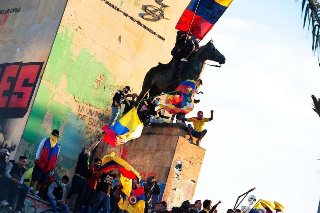 Proteste gegen die Regierung im kolumbianischen Bogota.  | Foto: Santiago Villegas via www.imago-images.de
