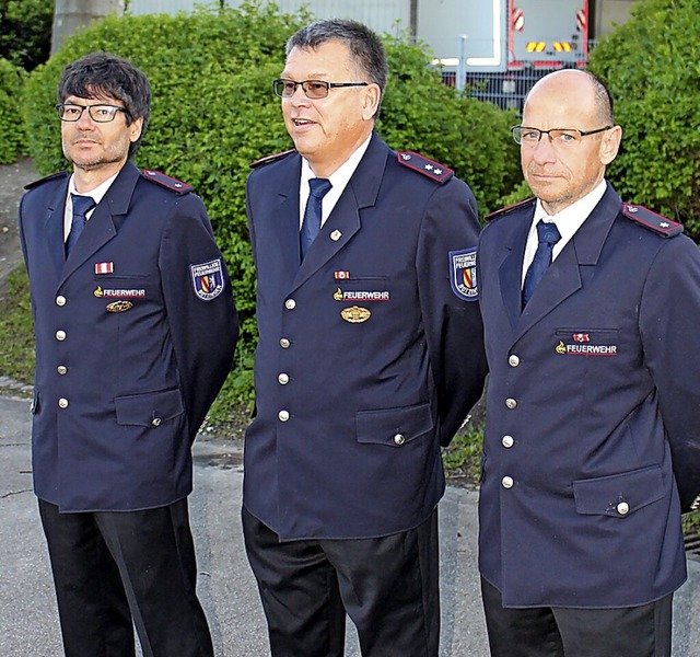 Nach langen Dienstjahren schieden (von... dem Btzinger Feuerwehrausschuss aus.  | Foto: Mario Schneberg