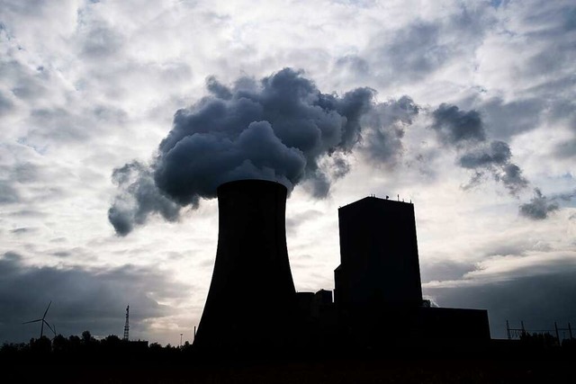 Die Commerzbank will  keine Unternehme... Bild zeigt das Kohlekraftwerk Mehrum.  | Foto: Julian Stratenschulte
