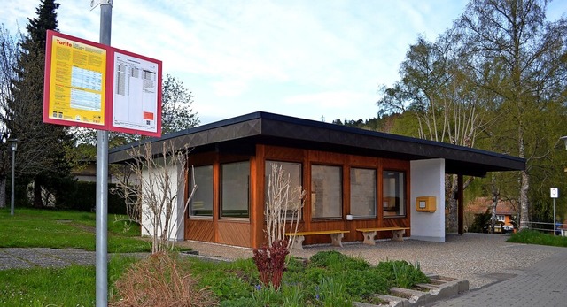 Der &quot;Gummibahnhof&quot; wurde in ...ndern wird nur von Bussen angefahren.   | Foto: Liane Schilling