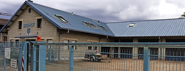 Wird mit einer Photovoltaik-Anlage ausgerüstet: Der Bauhof in Hartheim | Foto: Susanne Müller Wird mit einer Photovoltaik-Anlage ausgerüstet: Der Bauhof in Hartheim | Foto: Susanne Müller
