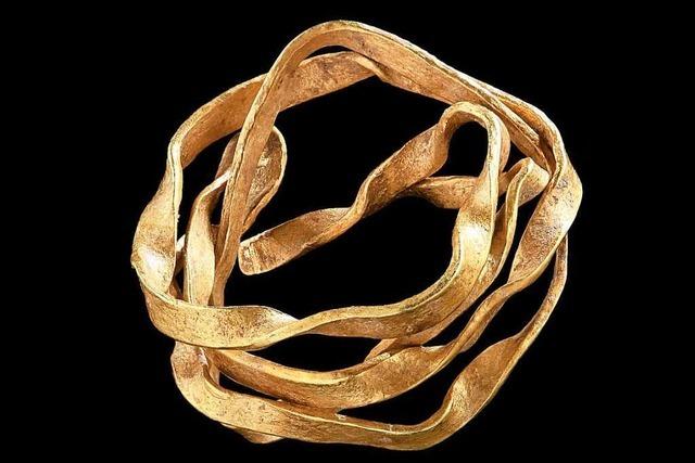 Bei Tbingen gefundener Schmuck ist 3800 Jahre alt