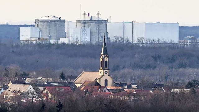 Das AKW Fessenheim ist abgeschaltet. V... gehen jedoch noch groe Gefahren aus.  | Foto: Patrick Seeger