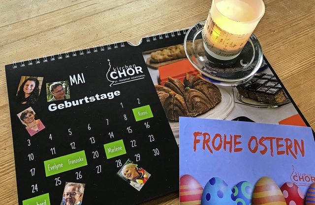 Mit kleinen Aufmerksamkeiten versucht ...henchor seine Mitglieder zu erfreuen. | Foto: Gabriele Hennicke Mit kleinen Aufmerksamkeiten versucht ...henchor seine Mitglieder zu erfreuen. | Foto: Gabriele Hennicke