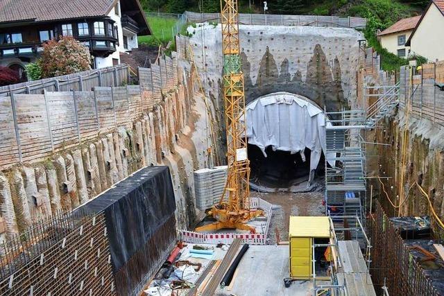 Fotos: Zum ersten Mal im Stollen des Brandbergtunnels Winden