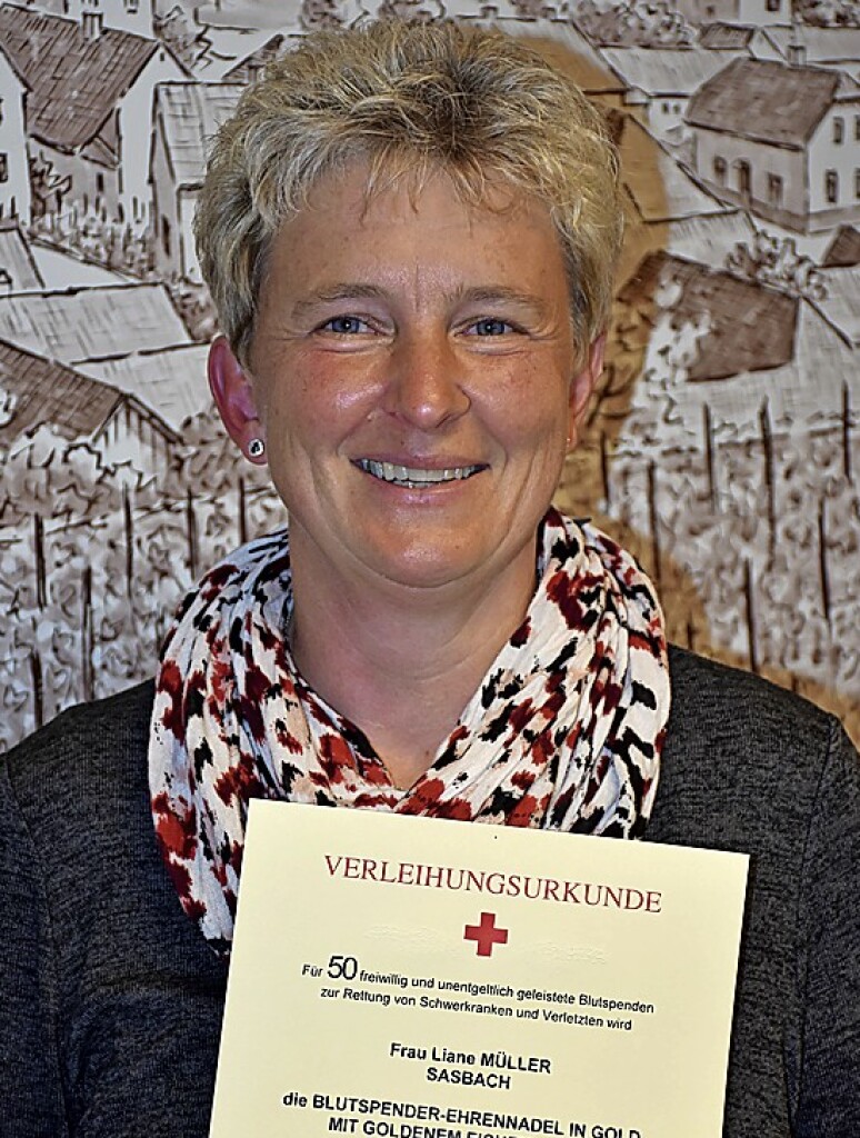 Council honors zealous blood donors – Sasbach