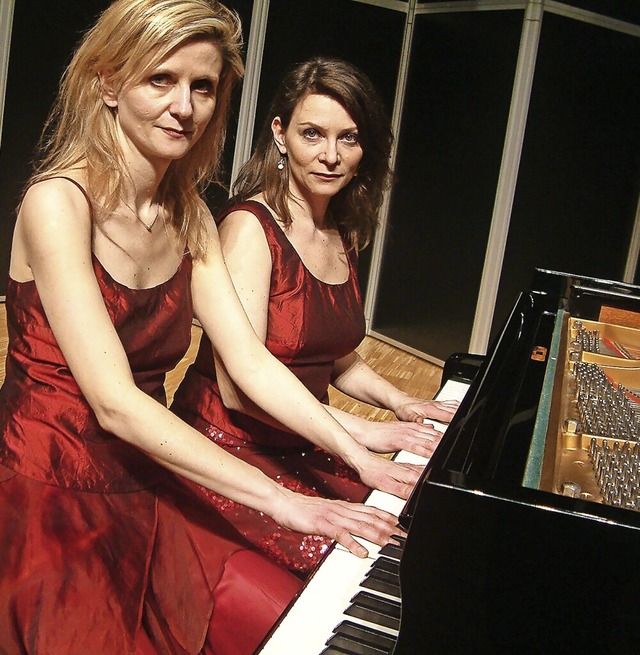 Das prominente Klavierduo Anna und Ine...aison in der Stadthalle Wehr spielen.   | Foto: Roswitha Frey