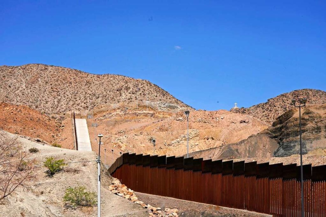 Niemandsland: Amerikanisch-mexikanische Grenze bei Ciudad Juarez  | Foto: John Lamparski via www.imago-images.de