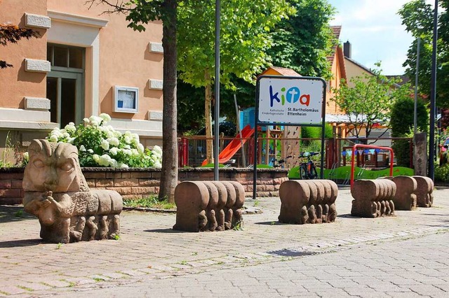 Der &#8222;Tausendfler&#8220; vor dem katholischen Kindergarten in Ettenheim  | Foto: Erika Sieberts