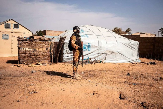 Ein Soldat in Burkina Faso (Archivbild)  | Foto: OLYMPIA DE MAISMONT (AFP)