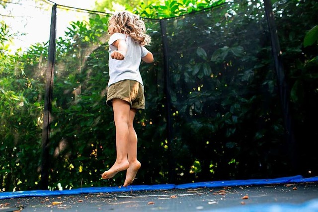 Macht mit Sicherheit mehr Spa: Trampolin  | Foto: Karolin Krmer (dpa)