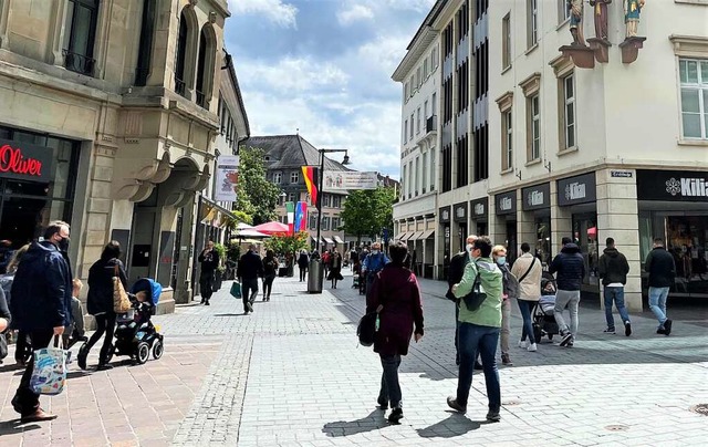 In Lrrach knnte es ab Montag noch le...ere CoronaLockerungen treten in Kraft.  | Foto: Barbara Ruda