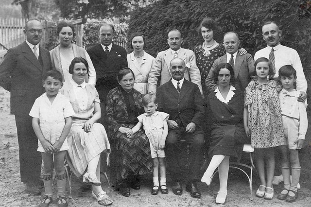 Die Familie des Sulzburger Viehhndler...d seiner Frau Lina aus dem Jahre 1931   | Foto: privat
