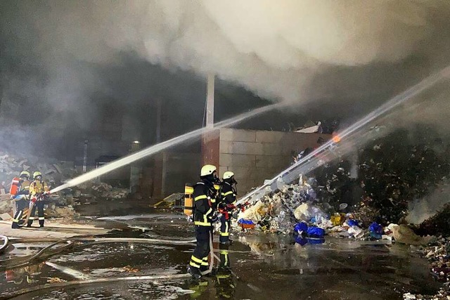 Die Feuerwehr im Einsatz  | Foto: Feuerwehr Freiburg