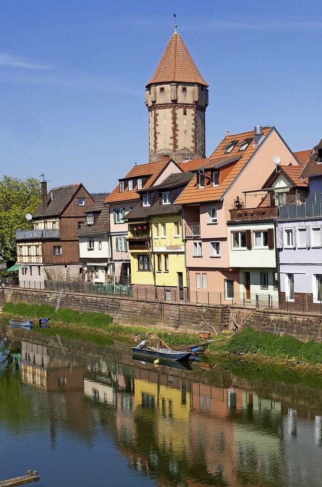 Idylle: die Tauber in Wertheim kurz vor der Mndung in den Main.  | Foto: Andreas Drouve (dpa)