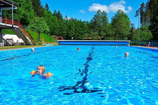 Das Freibad in Friedenweiler ist in diesem Jahr seit Samstag wieder geffnet.  | Foto: Liane Schilling