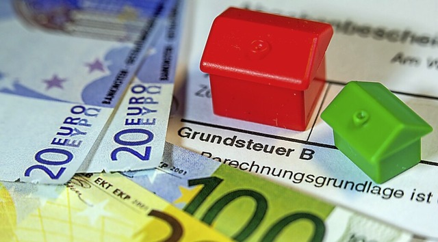 Die Arbeit des Gutachterausschusses wi...echnung der Grundsteuer wichtig sein.   | Foto: Jens Bttner (dpa)