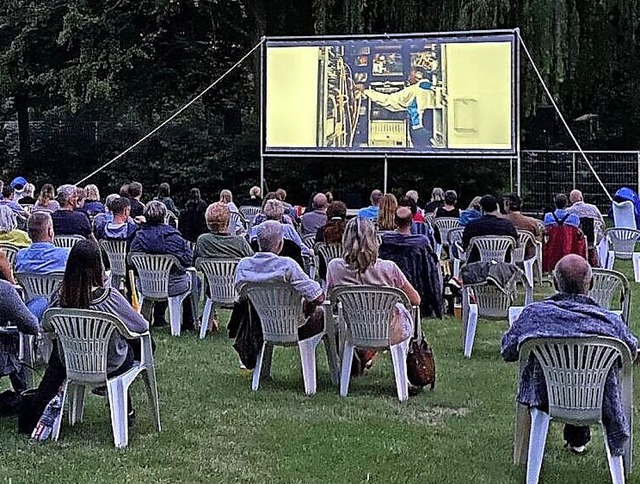 An der frischen Luft und bei sommerlic...ahr im Waldschwimmbad Filme zu sehen.   | Foto: Koki-Breisach