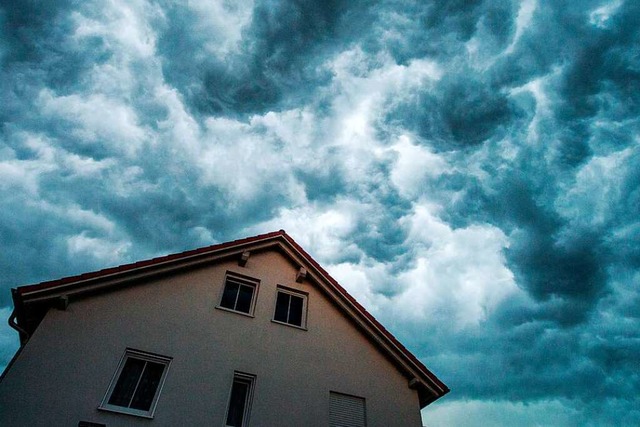 Unwetterwarnung in fast ganz Deutschla...es vom Deutschen  Wetterdienst  (DWD).  | Foto: Armin Weigel