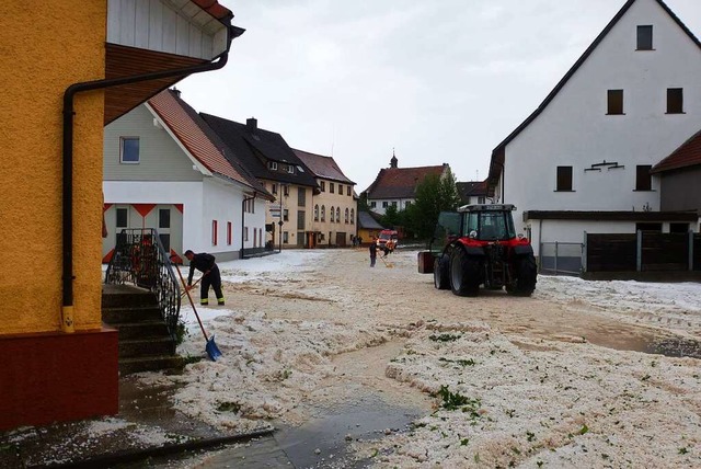 berflutete Ortsmitte in Bachheim  | Foto: Karla Scherer