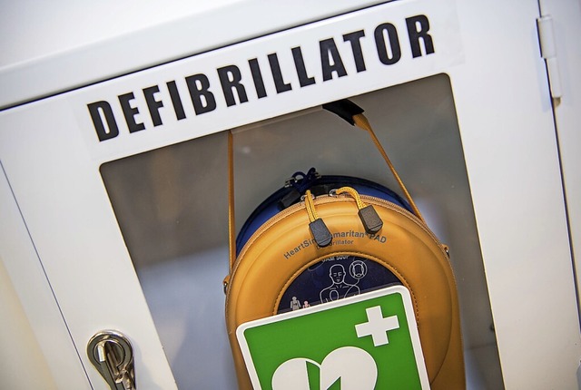 Spenden sollen helfen, auch fr Zarten einen Defibrillator anzuschaffen.  | Foto: Peter Kneffel (dpa)