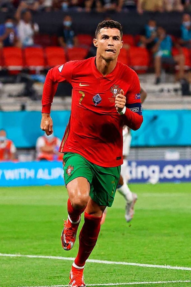 Traf zweimal fr Portugal: Cristiano Ronaldo   | Foto: BERNADETT SZABO (AFP)