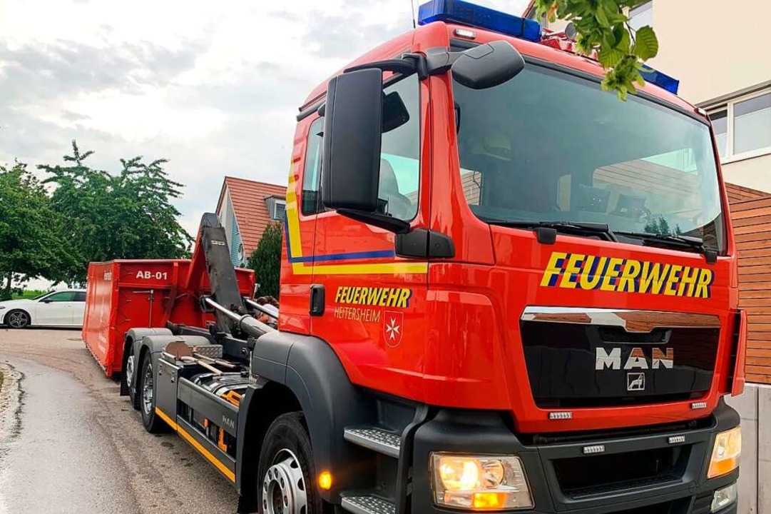 Die Heitersheimer Feuerwehr rckte mit...ren des Sulzbachtals waren im Einsatz.  | Foto: Feuerwehren Sulzbachtal